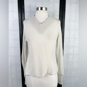Malo White V-Neck Sweater Classic Knit Design